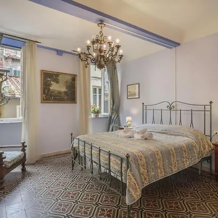 Fantastico Centro Storico Apartman Lucca